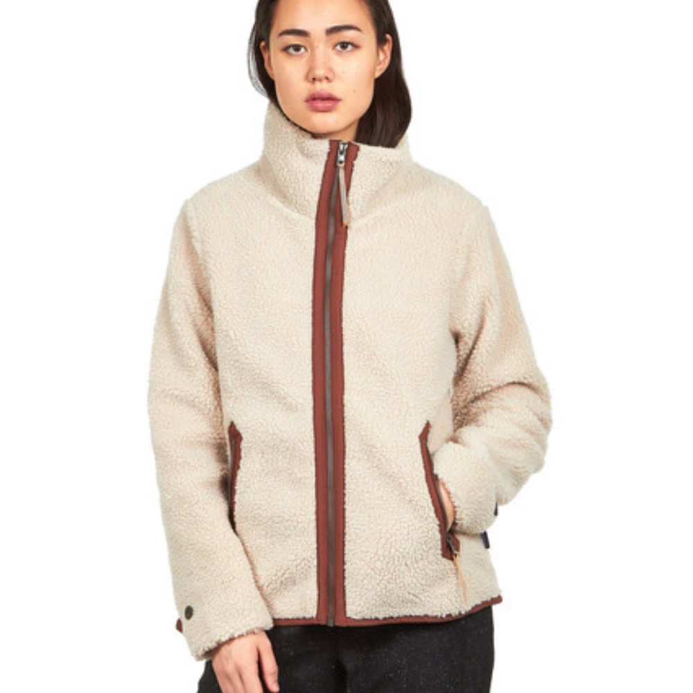 SOLD‼️PATAGONIA Women’s Divided Sky Jacket - Picture 6 of 7